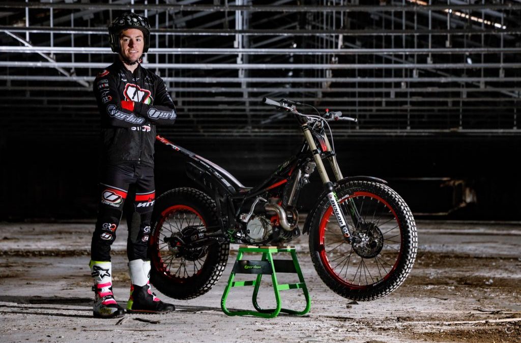 NUEVA JAIME BUSTO REPLICA 2022